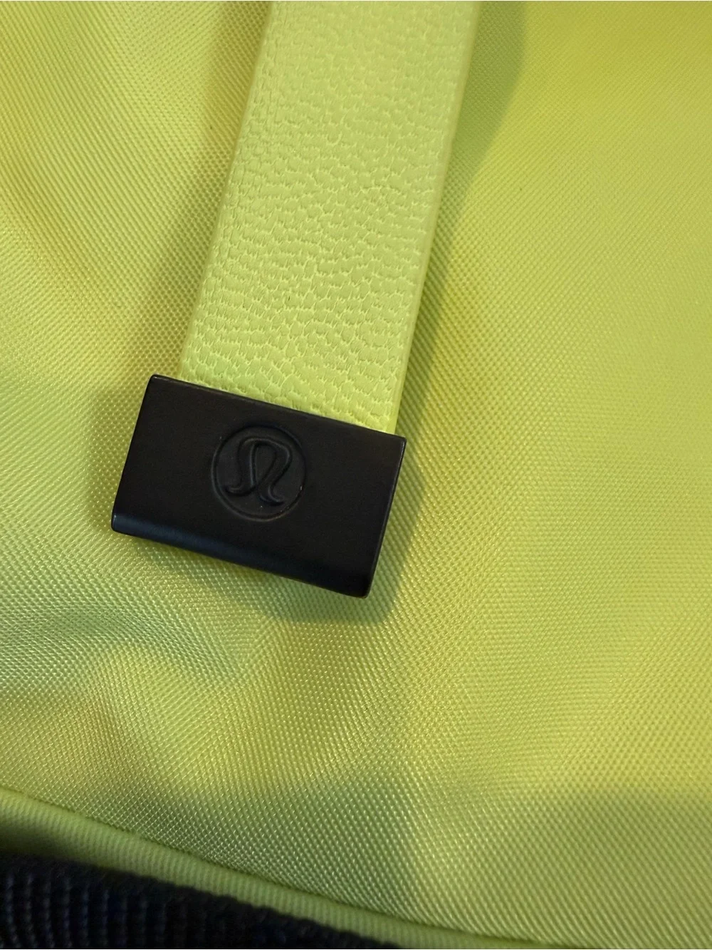 lululemon Belt Bag Neon Yellow 1L Nylon
